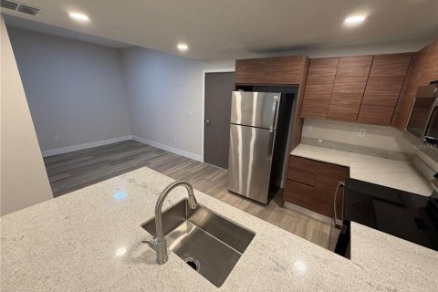 Copropriété à louer à Orlando, Floride: 1 chambre, 69.96 m2 № 2408252 - photo 4