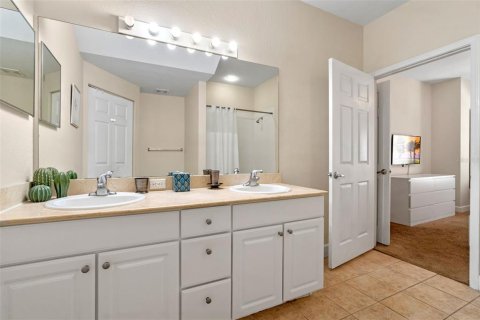 Adosado en venta en Kissimmee, Florida, 3 dormitorios, 120.77 m2 № 1734356 - foto 11