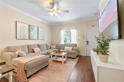 Adosado en venta en Kissimmee, Florida, 3 dormitorios, 120.77 m2 № 1734356 - foto 7