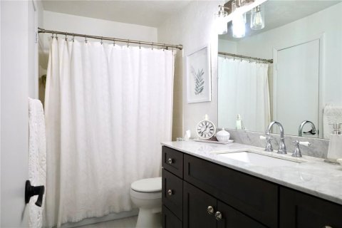 Купить кондоминиум в Уайлдвуд, Флорида 3 комнаты, 103.12м2, № 1907957 - фото 24