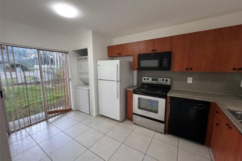 Condo in Homestead, Florida, 2 bedrooms  № 1993483 - photo 7