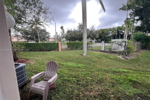 Condo in Homestead, Florida, 2 bedrooms  № 1993483 - photo 14
