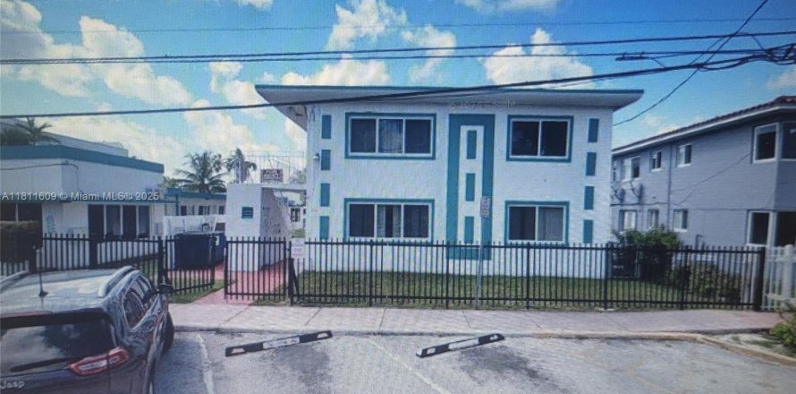 Appartement à Miami Beach, Floride 2 chambres, 78.04 m2 № 1959878