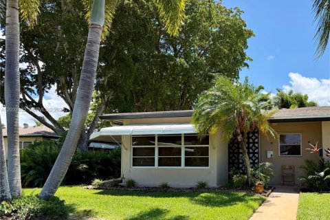 Casa en venta en Delray Beach, Florida, 2 dormitorios, 109.16 m2 № 2176356 - foto 2