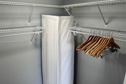 Condominio en venta en Pompano Beach, Florida, 2 dormitorios, 102.19 m2 № 1956889 - foto 21