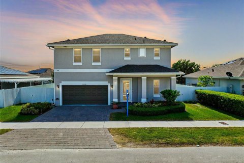 House in Homestead, Florida 4 bedrooms, 204.76 sq.m. № 1970967 - photo 5