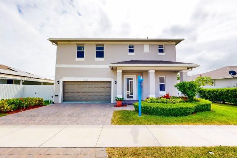 House in Homestead, Florida 4 bedrooms, 204.76 sq.m. № 1970967