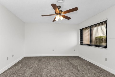Condo in Punta Gorda, Florida, 1 bedroom № 2234659 - photo 24