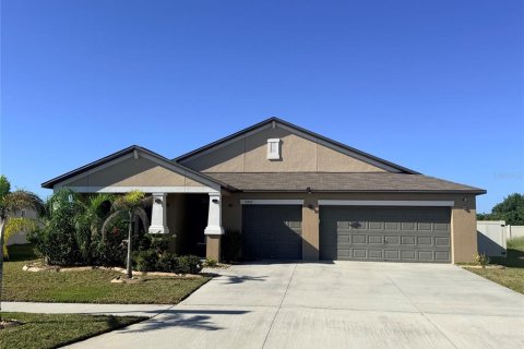Villa ou maison à Wimauma, Floride 4 chambres, 237.55 m2 № 2427104