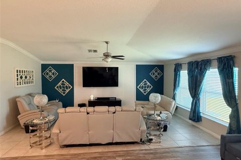 Villa ou maison à vendre à Wimauma, Floride: 4 chambres, 237.55 m2 № 2427104 - photo 6