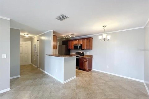 Condominio en venta en Lake Mary, Florida, 1 dormitorio, 66.43 m2 № 2101236 - foto 5
