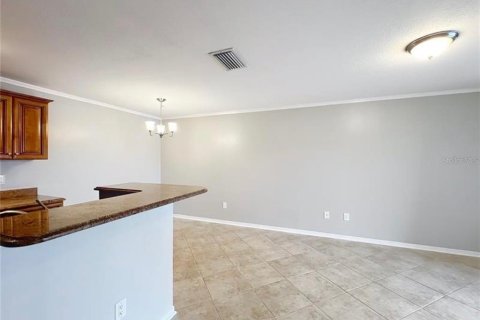 Condominio en venta en Lake Mary, Florida, 1 dormitorio, 66.43 m2 № 2101236 - foto 6