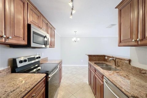 Condominio en venta en Lake Mary, Florida, 1 dormitorio, 66.43 m2 № 2101236 - foto 9