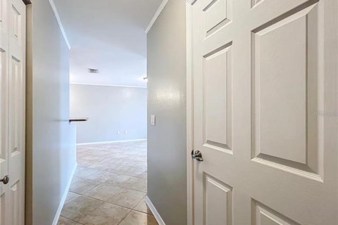 Condominio en venta en Lake Mary, Florida, 1 dormitorio, 66.43 m2 № 2101236 - foto 3