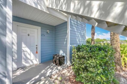 Condominio en venta en Lake Mary, Florida, 1 dormitorio, 66.43 m2 № 2101236 - foto 2