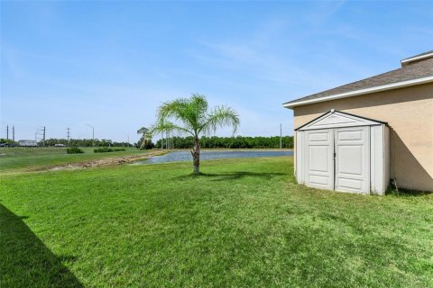 House in Orlando, Florida 4 bedrooms, 251.95 sq.m. № 2166554 - photo 24