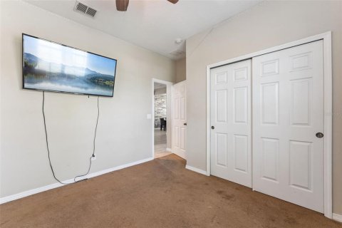 House in Orlando, Florida 4 bedrooms, 251.95 sq.m. № 2166554 - photo 13