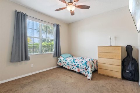 House in Orlando, Florida 4 bedrooms, 251.95 sq.m. № 2166554 - photo 12