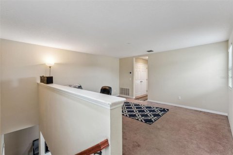 House in Orlando, Florida 4 bedrooms, 251.95 sq.m. № 2166554 - photo 18