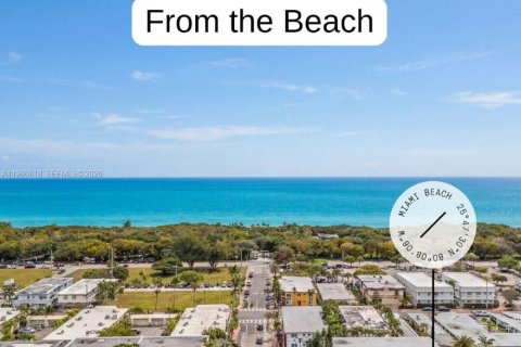 Кондоминиум с 1 спальней в Майами-Бич, Флорида № 2023617