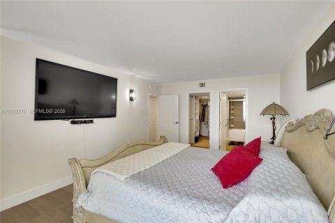Copropriété à vendre à Sunny Isles Beach, Floride: 2 chambres, 126.07 m2 № 2084861 - photo 27