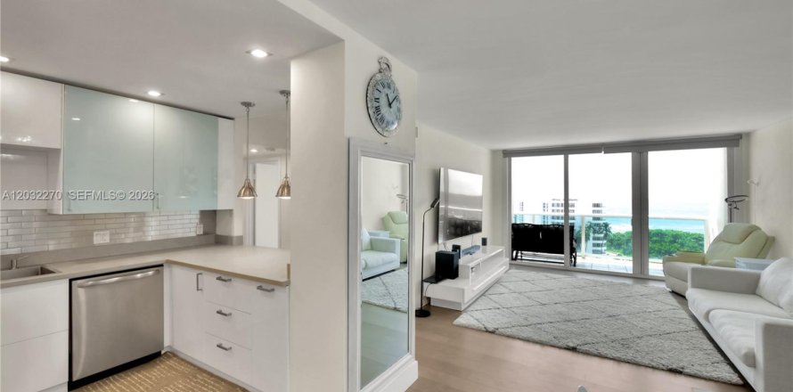 Condo à Sunny Isles Beach, Floride, 2 chambres  № 2084861
