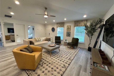 Townhouse in Ocala, Florida 3 bedrooms, 118.36 sq.m. № 1580384 - photo 7