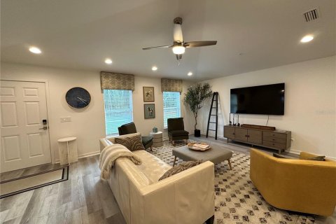 Townhouse in Ocala, Florida 3 bedrooms, 118.36 sq.m. № 1580384 - photo 6