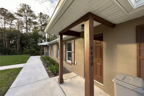 Townhouse in Ocala, Florida 3 bedrooms, 118.36 sq.m. № 1580384 - photo 2