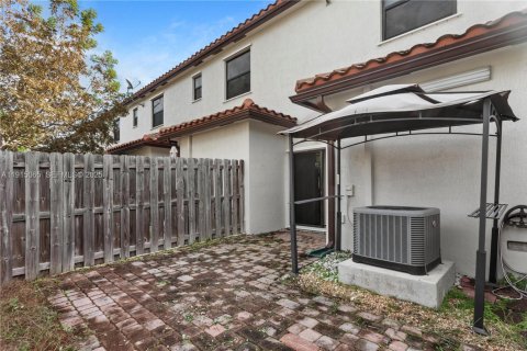 Adosado en venta en Homestead, Florida, 2 dormitorios, 113.71 m2 № 1970239 - foto 23