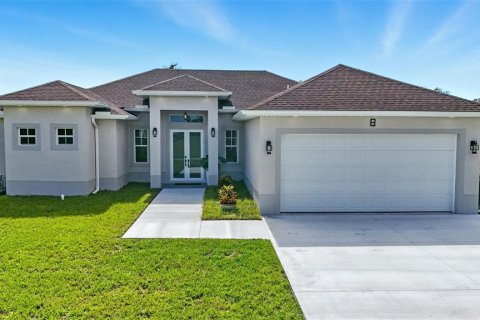 Casa en venta en Placida, Florida, 3 dormitorios, 153.57 m2 № 1916730 - foto 1
