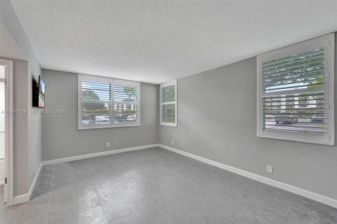 Copropriété à vendre à Davie, Floride: 3 chambres, 117.06 m2 № 2062370 - photo 18
