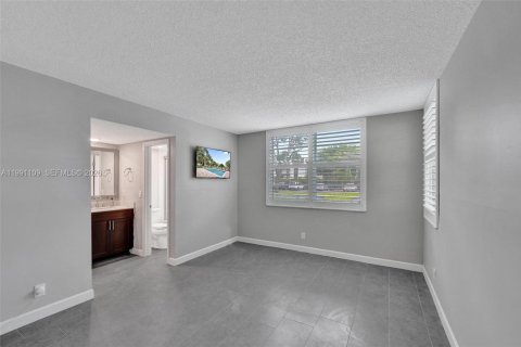 Copropriété à vendre à Davie, Floride: 3 chambres, 117.06 m2 № 2062370 - photo 20