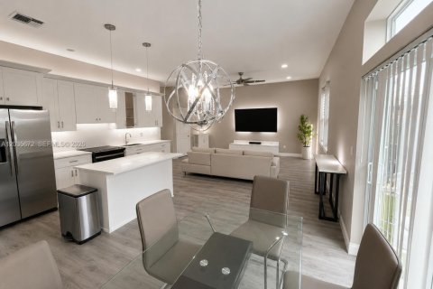 Casa en Oakland Park, Florida 3 dormitorios, 166.02 m2 № 2084991