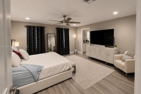 Casa en alquiler en Oakland Park, Florida, 3 dormitorios, 166.02 m2 № 2084991 - foto 7
