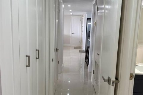 Купить кондоминиум в Дейтона-Бич, Флорида 4 комнаты, 118.45м2, № 2099280 - фото 18