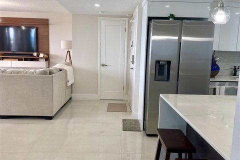 Купить кондоминиум в Дейтона-Бич, Флорида 4 комнаты, 118.45м2, № 2099280 - фото 15