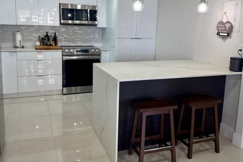 Купить кондоминиум в Дейтона-Бич, Флорида 4 комнаты, 118.45м2, № 2099280 - фото 13