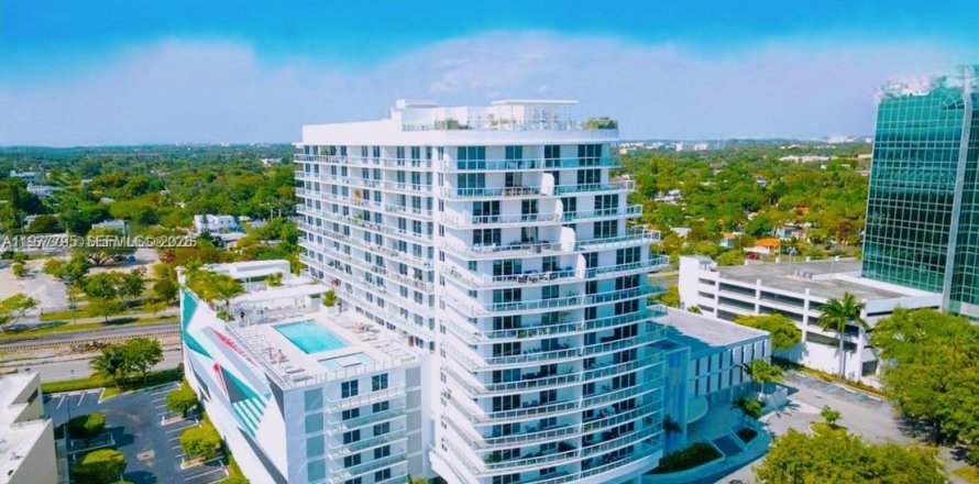 Studio à Condo à Miami, Floride  № 2046228