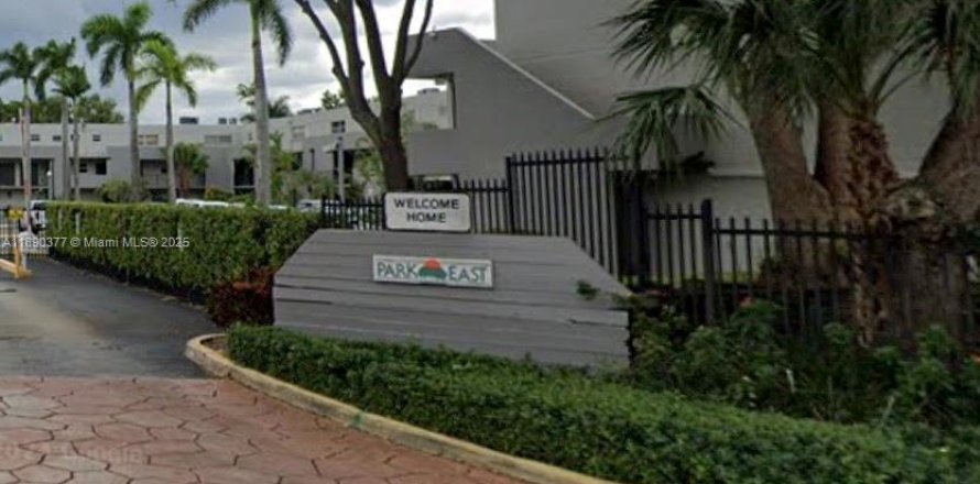 Condo à Miami, Floride, 1 chambre  № 1946916