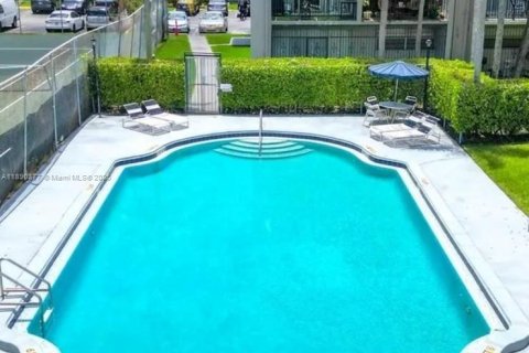 Copropriété à louer à Miami, Floride: 1 chambre, 85.66 m2 № 1946916 - photo 5
