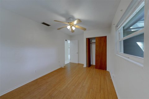 Villa ou maison à vendre à Saint Petersburg, Floride: 2 chambres, 103.49 m2 № 2420231 - photo 17
