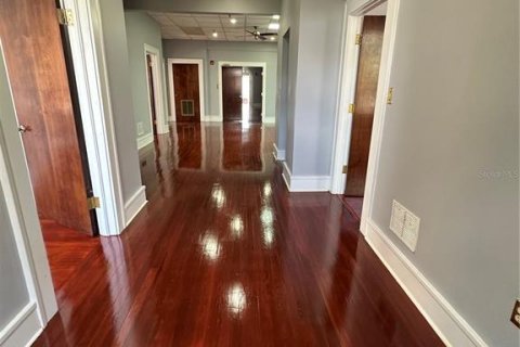 Propiedad comercial en alquiler en Orlando, Florida № 1681177 - foto 5