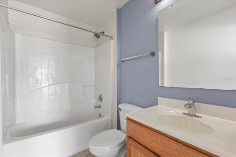 Townhouse in Kissimmee, Florida 3 bedrooms, 158.21 sq.m. № 1592928 - photo 16