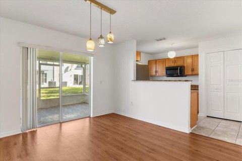 Townhouse in Kissimmee, Florida 3 bedrooms, 158.21 sq.m. № 1592928 - photo 21