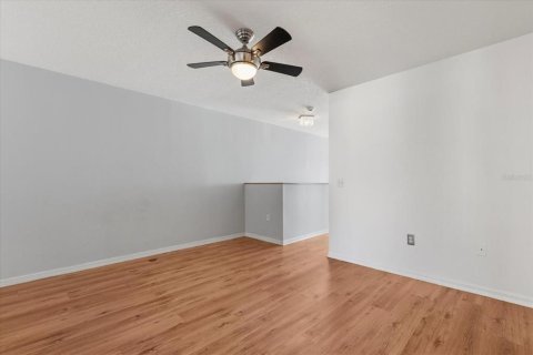 Townhouse in Kissimmee, Florida 3 bedrooms, 158.21 sq.m. № 1592928 - photo 13