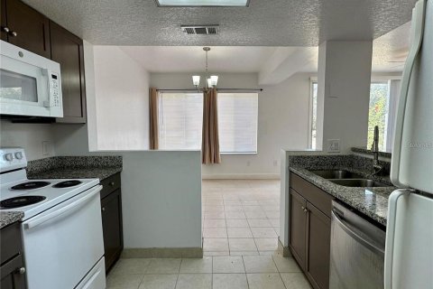 Adosado en alquiler en Davenport, Florida, 3 dormitorios, 168.25 m2 № 1833560 - foto 8