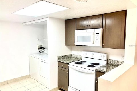 Adosado en alquiler en Davenport, Florida, 3 dormitorios, 168.25 m2 № 1833560 - foto 5