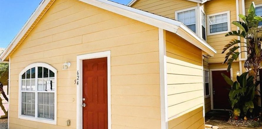 Adosado en Davenport, Florida 3 dormitorios, 168.25 m2 № 1833560