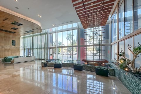 Copropriété à vendre à Miami, Floride: 3 chambres, 166.2 m2 № 1938476 - photo 24